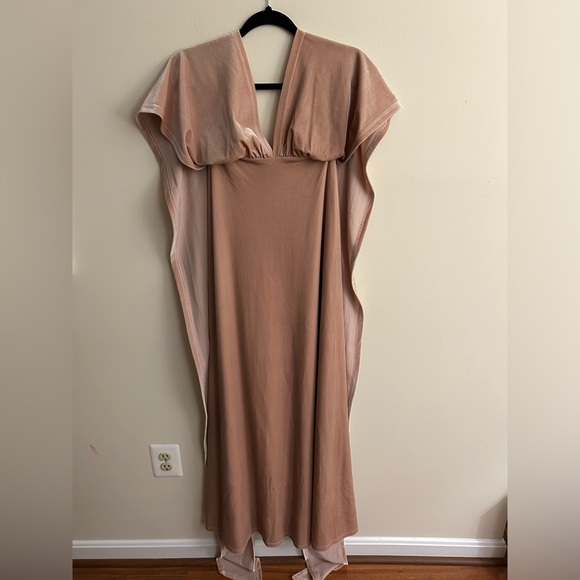 NWOT Reverly Micah Convertible Velvet Bridesmaid dress - X-small Blush long maxi - Picture 3 of 6